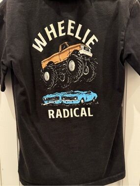Small shop brand little rad things size 4t excellent used condition